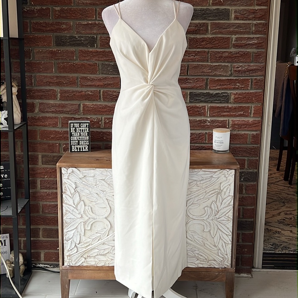 Cinq à Sept Melby Midi Dress 4 - Picture 6 of 9